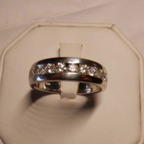 Other - 14k white gold diamond wedding ring